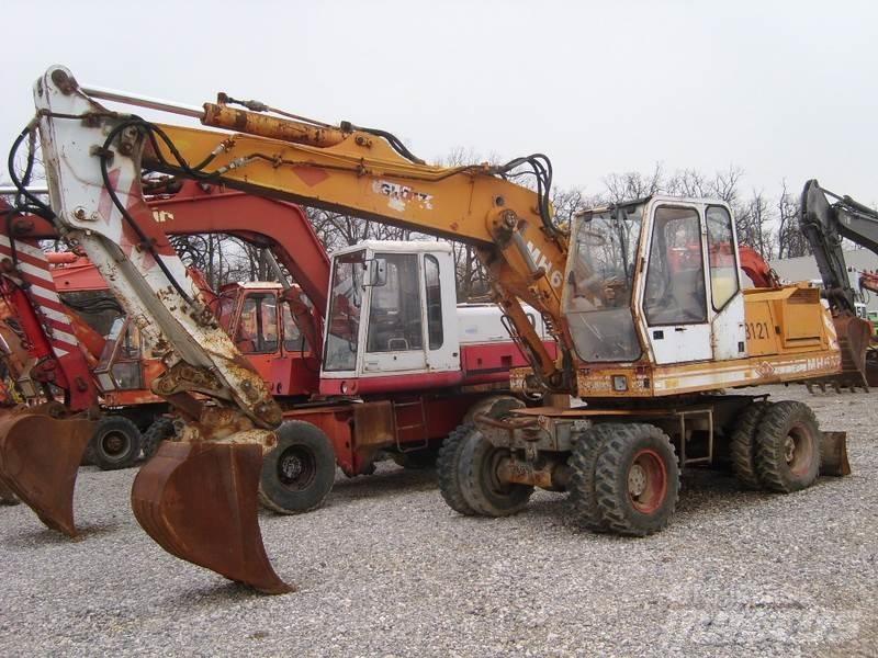 O&K MH6 Ratasekskavaatorid