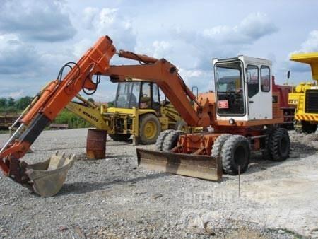 Schaeff HML 40 Ratasekskavaatorid