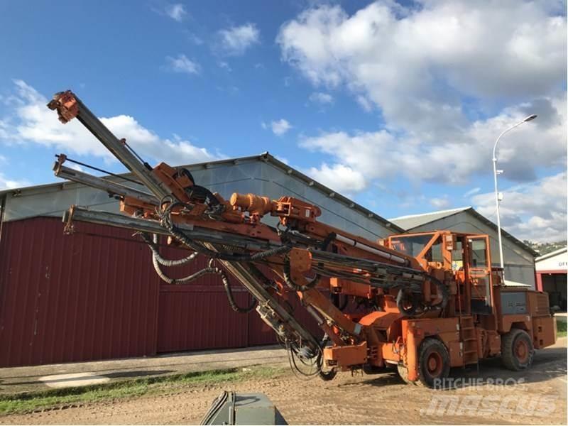Tamrock Super 316G/CAB Vertikaalsed puurmasinad
