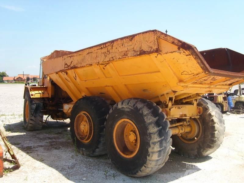 Volvo BM 861-G Liigendraamiga pinnaseveokid