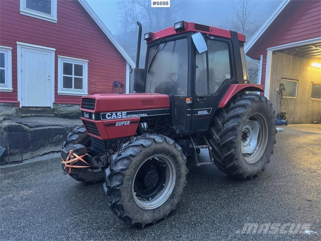Case IH 685 XL Traktorid