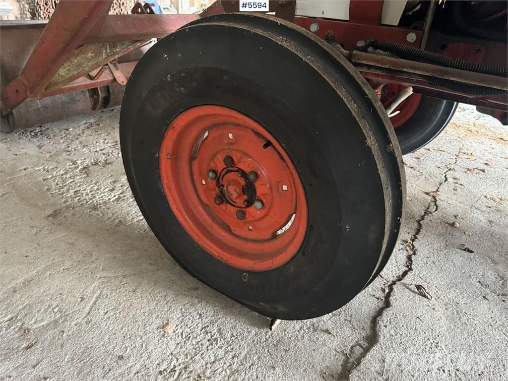 David Brown 885 Traktorid
