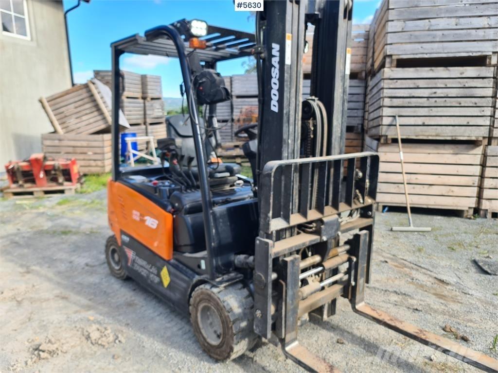 Doosan B16X-7 Kahveltõstukid - muud