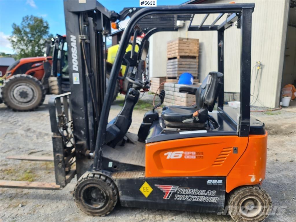 Doosan B16X-7 Kahveltõstukid - muud
