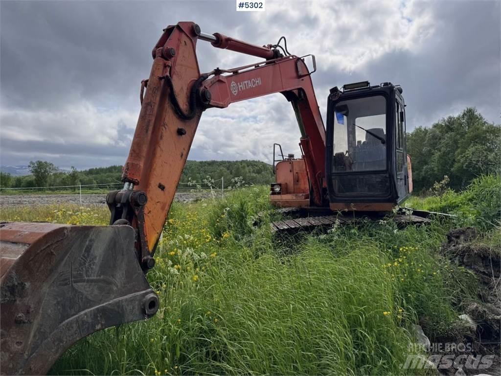 Hitachi EX60 Roomikekskavaatorid