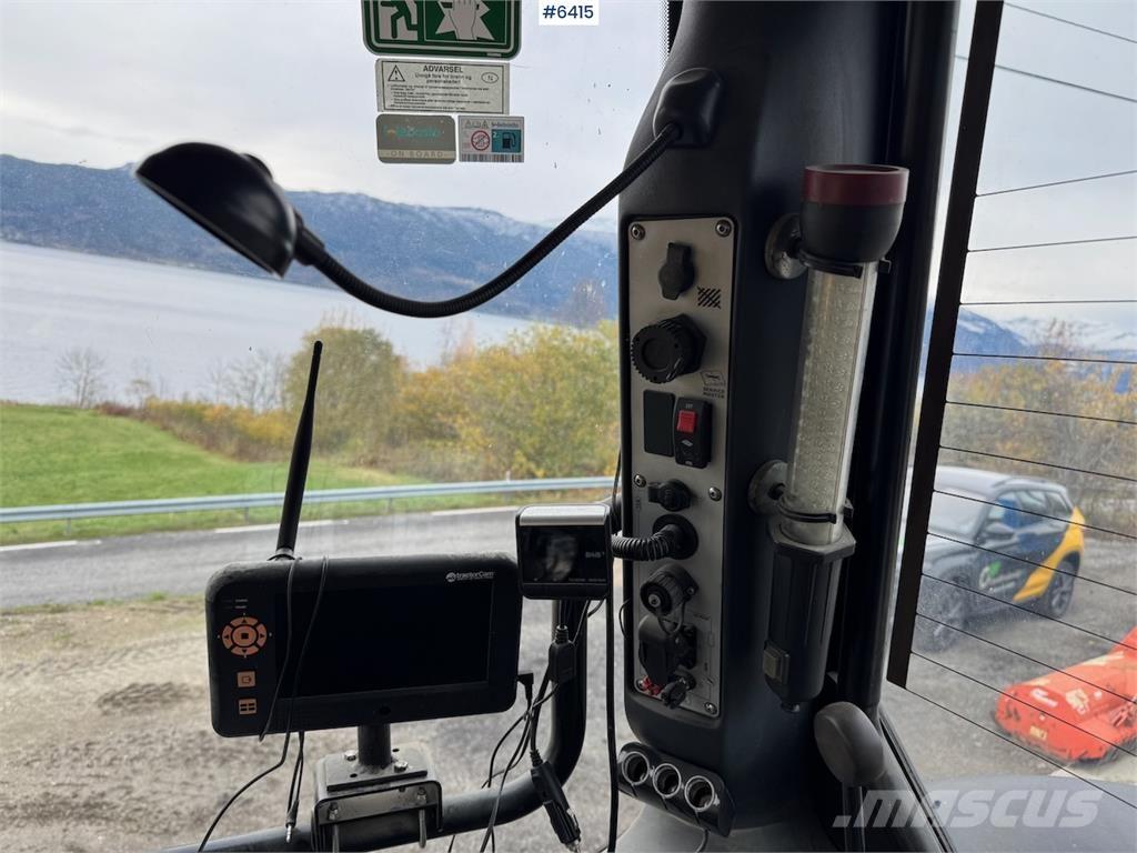 JCB 8310 Fastrac Traktorid