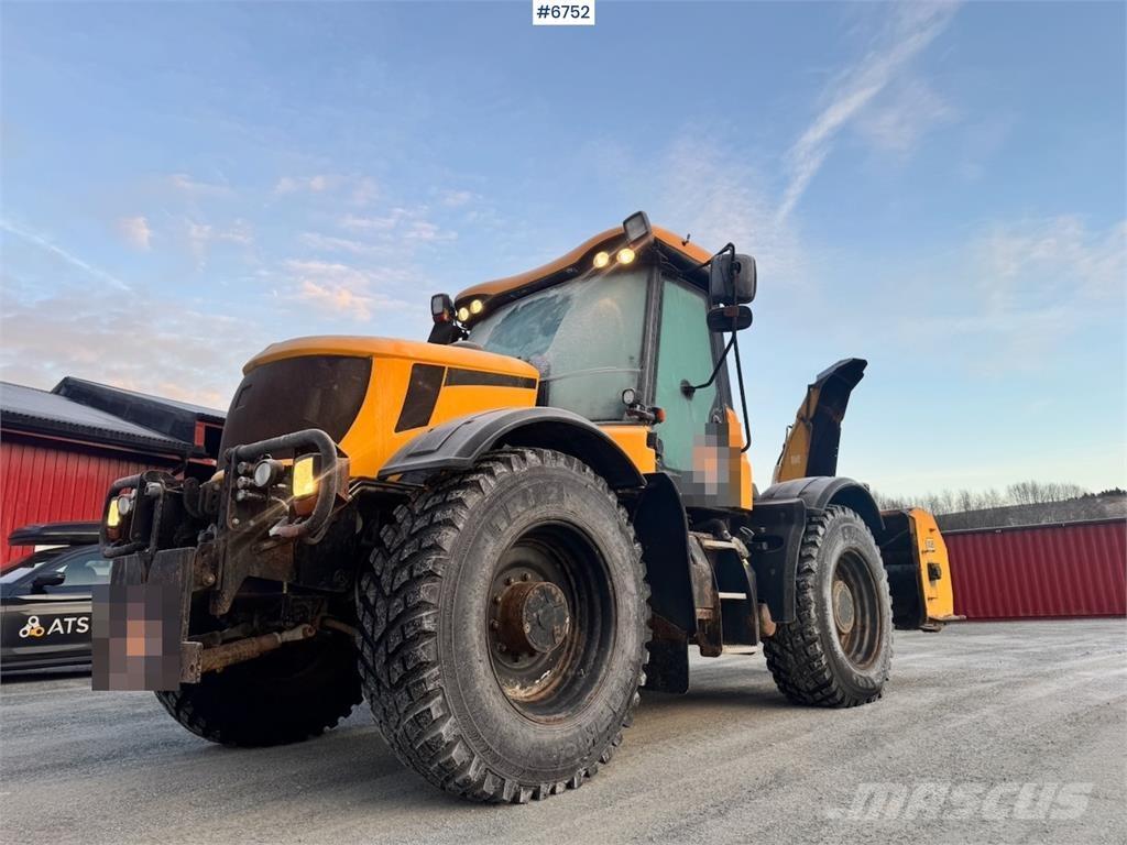 JCB Fastrac 3230 Traktorid