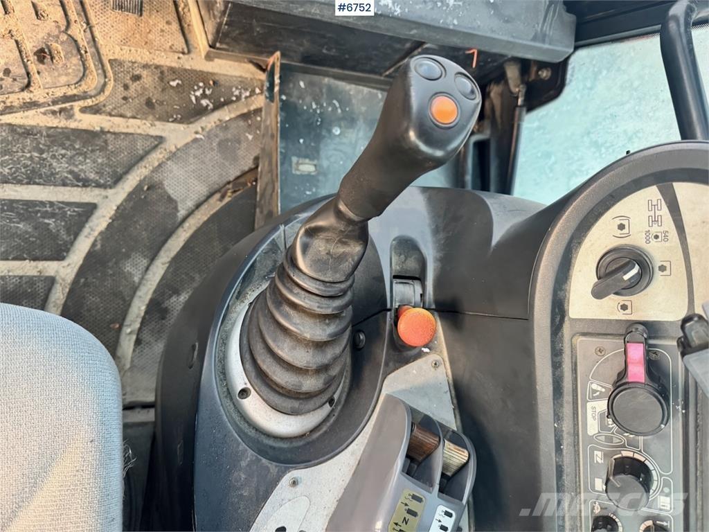 JCB Fastrac 3230 Traktorid