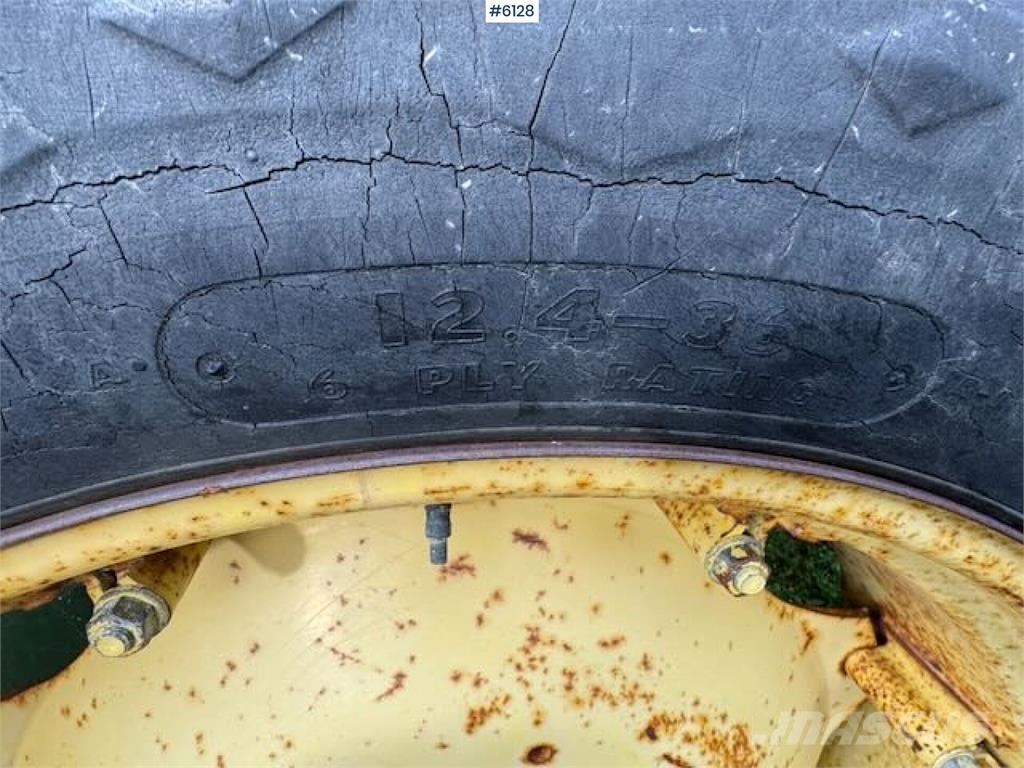 John Deere 1630 Traktorid