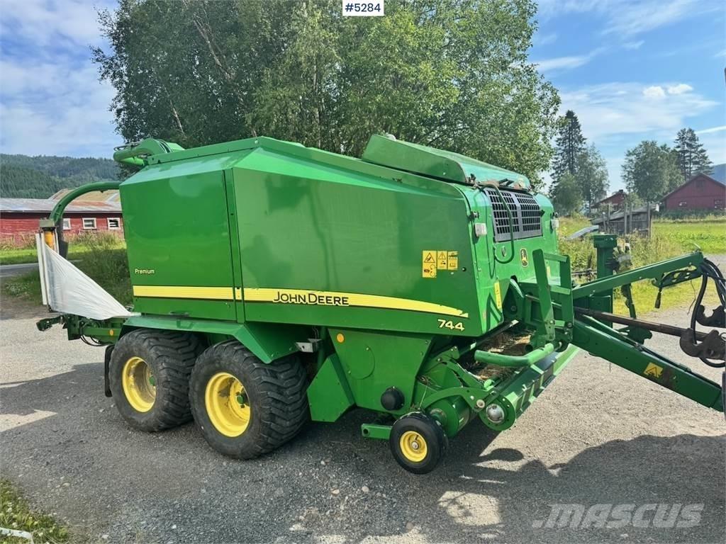 John Deere 744 Muud saagikoristusmasinad