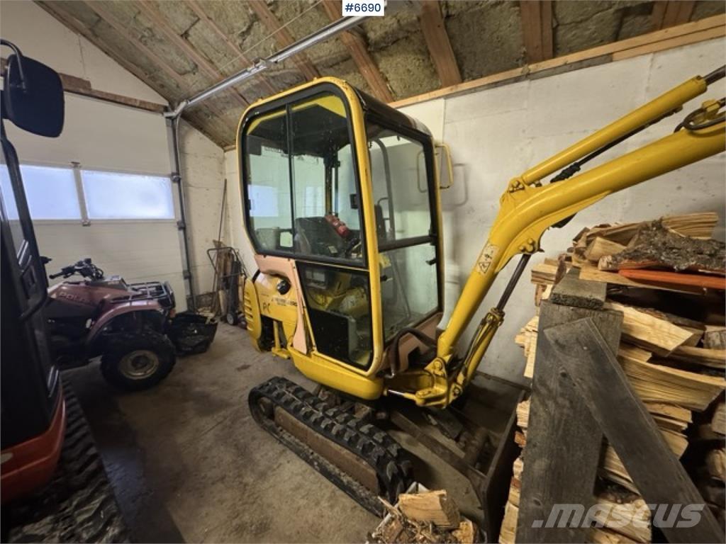 Komatsu PC15R Roomikekskavaatorid