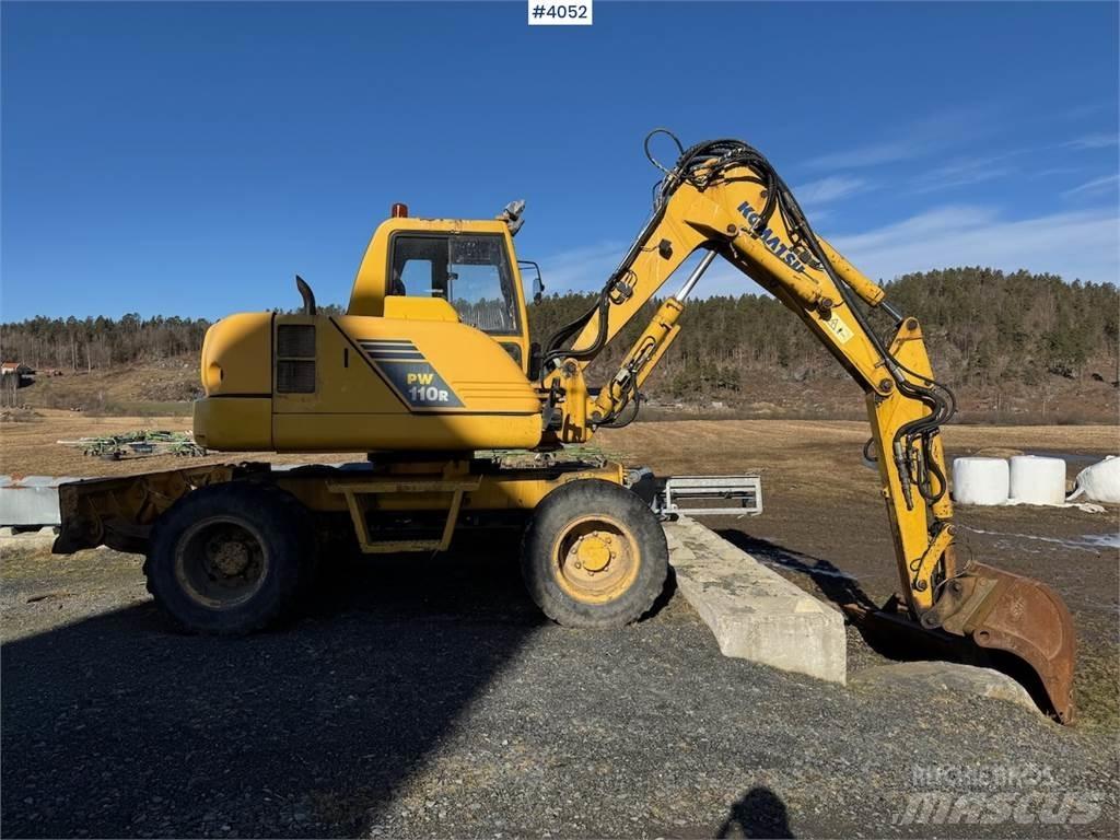 Komatsu PW 110R Roomikekskavaatorid