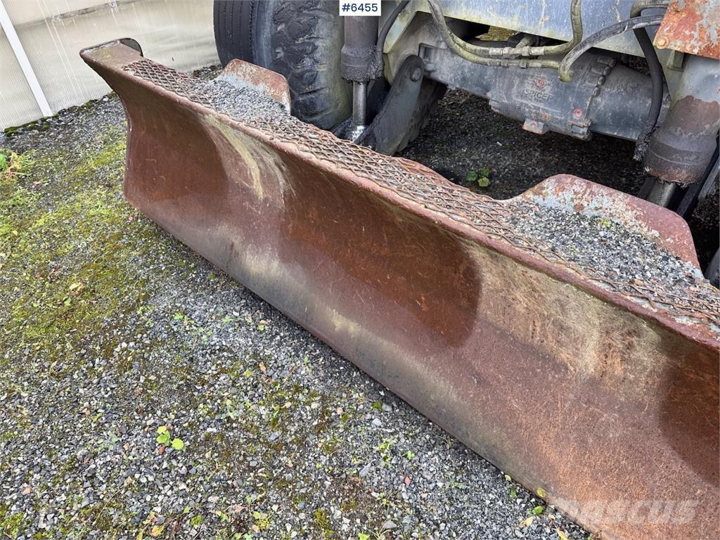 Liebherr 312 Roomikekskavaatorid