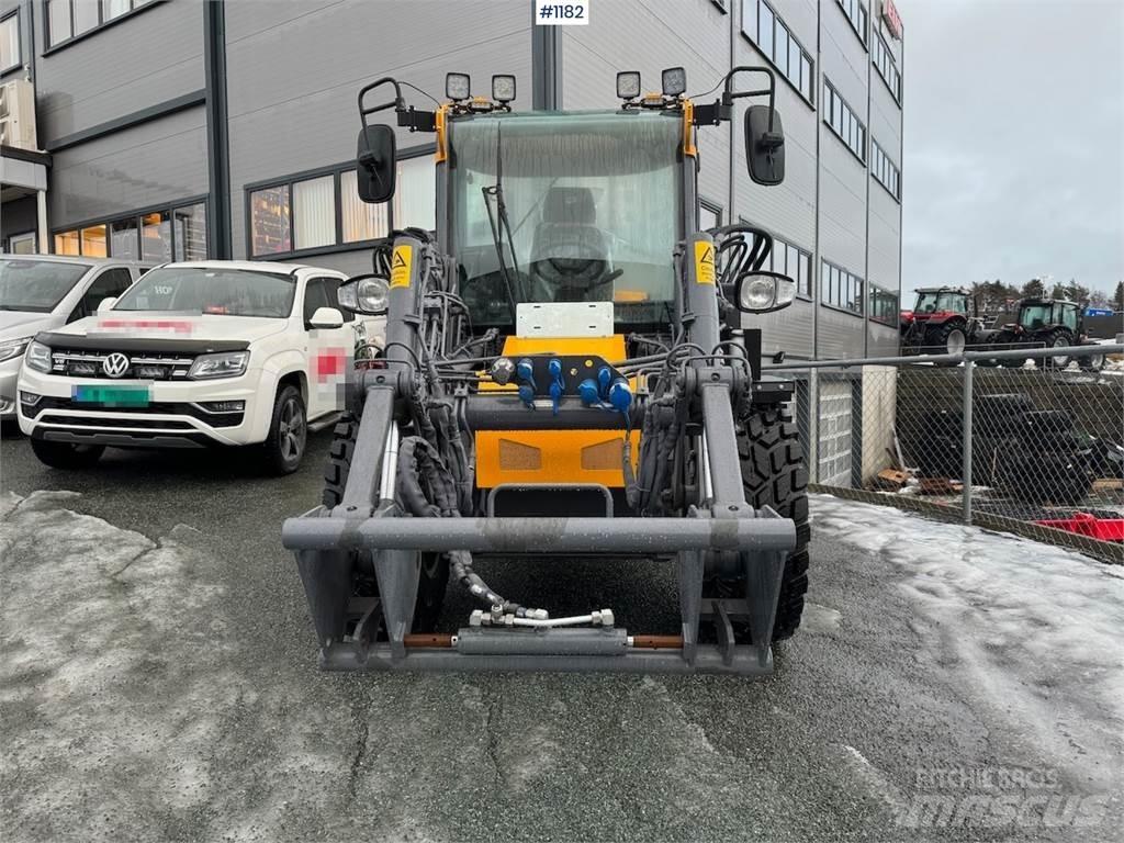 LM Trac 587 Mitmeotstarbelised laadurid