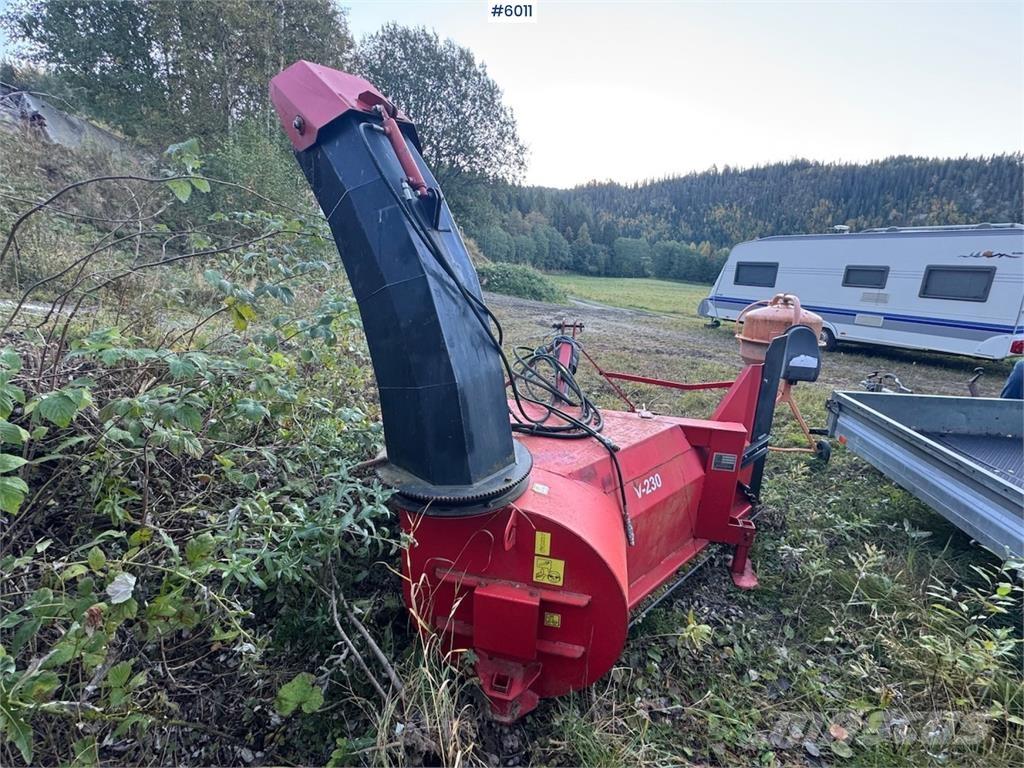 Sisu Handel V-230 Lumesahad