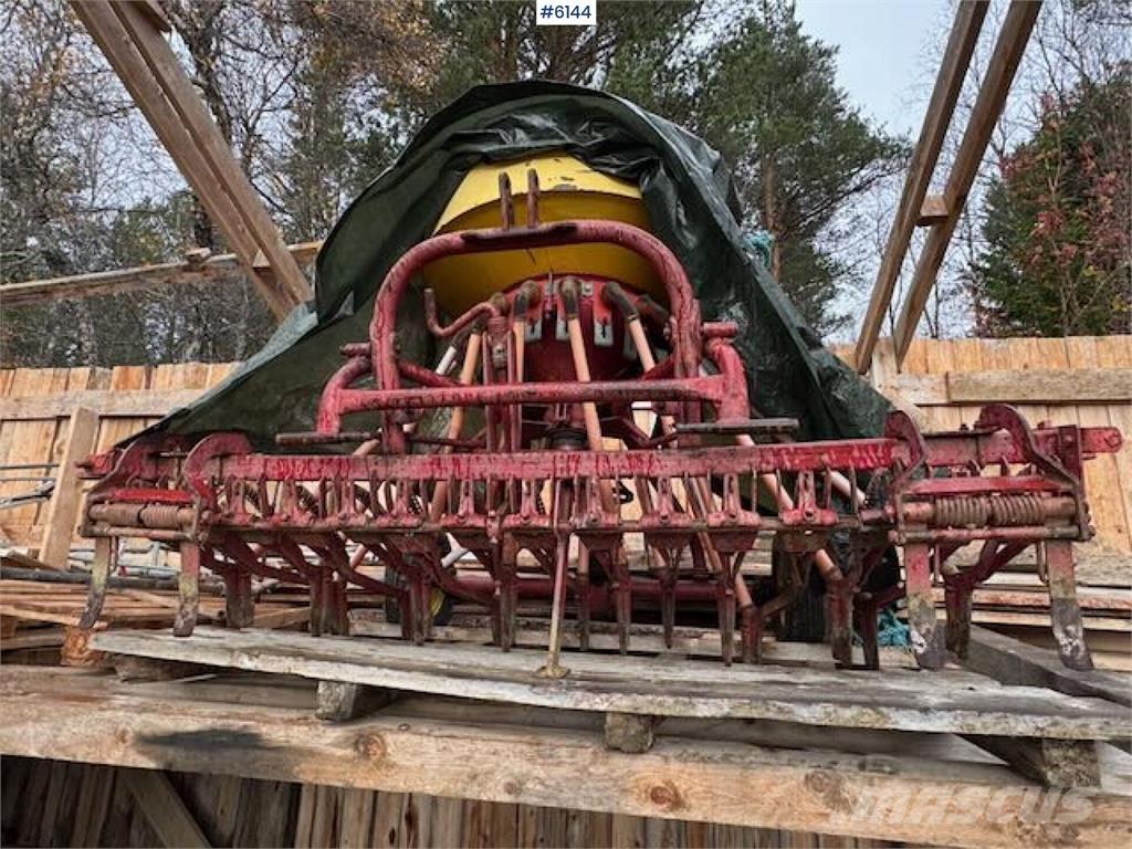  Stokland Såmaskin Külvikud