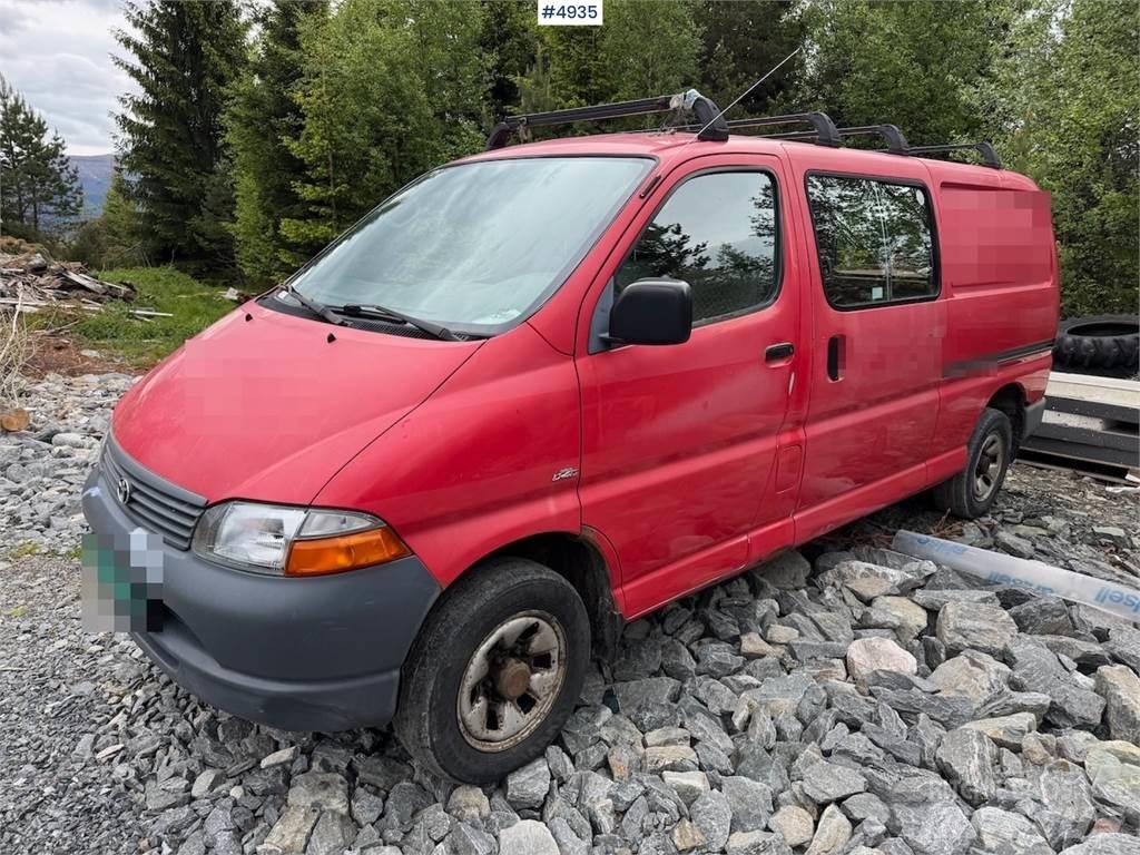 Toyota Hiace 4WD Kaubikud