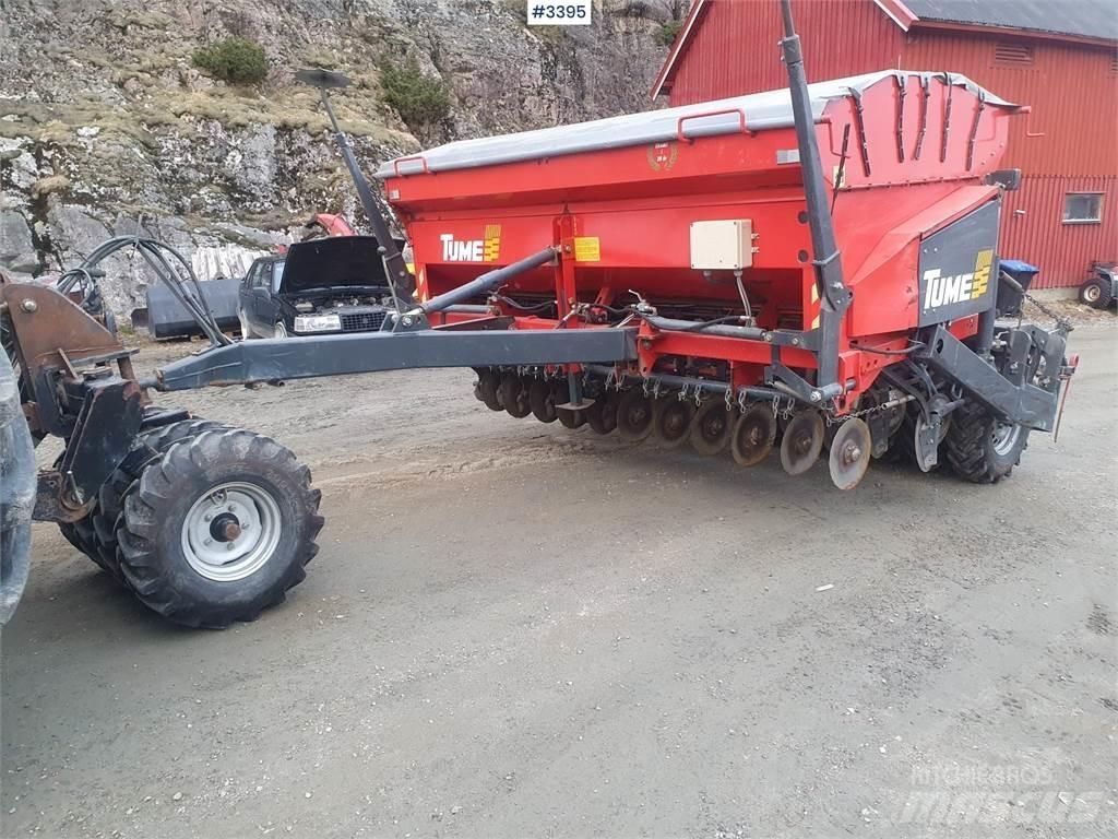 Tume HKL 3000 JC Külvikud