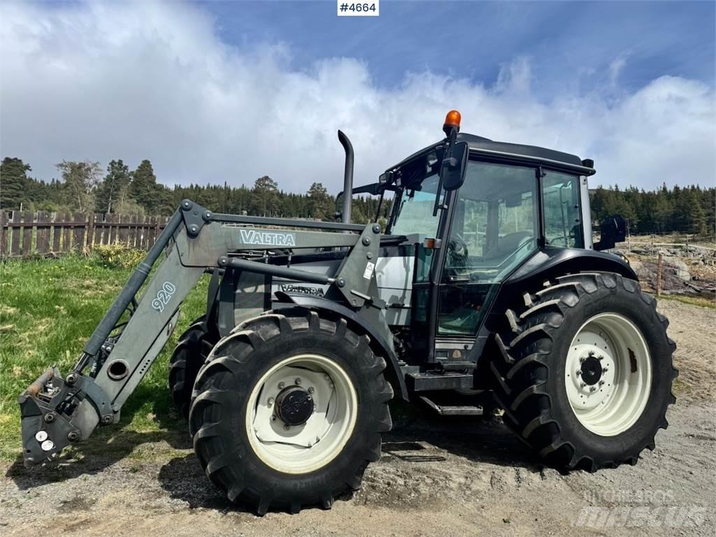 Valtra A85-4 Traktorid