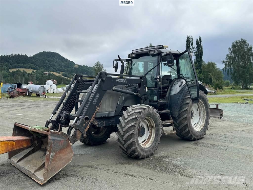 Valtra M120-4 Traktorid