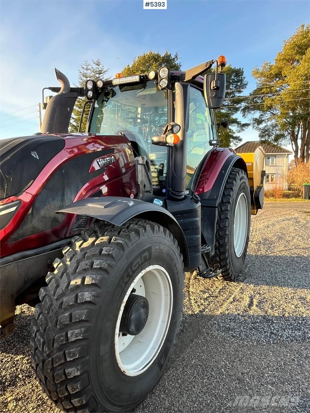 Valtra T174E Traktorid