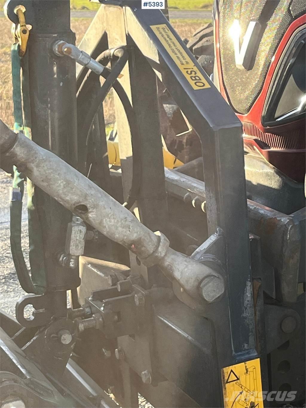 Valtra T174E Traktorid