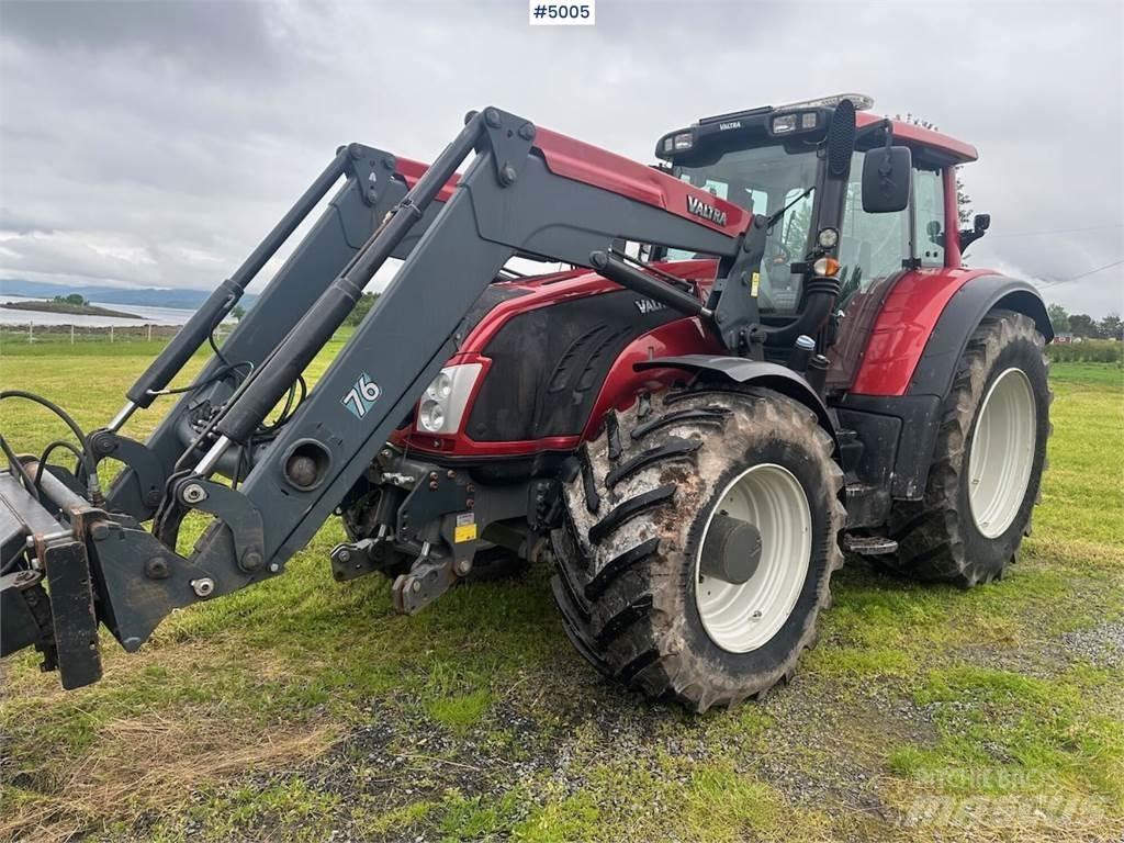 Valtra T213 Traktorid