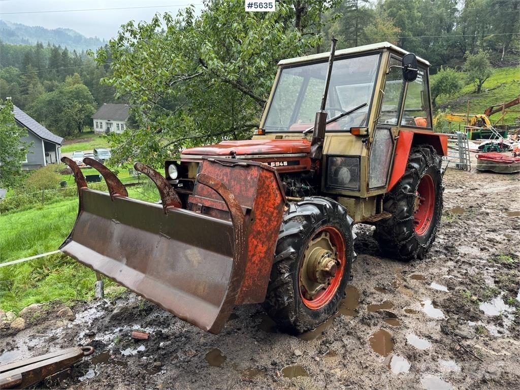 Zetor 5945 Traktorid