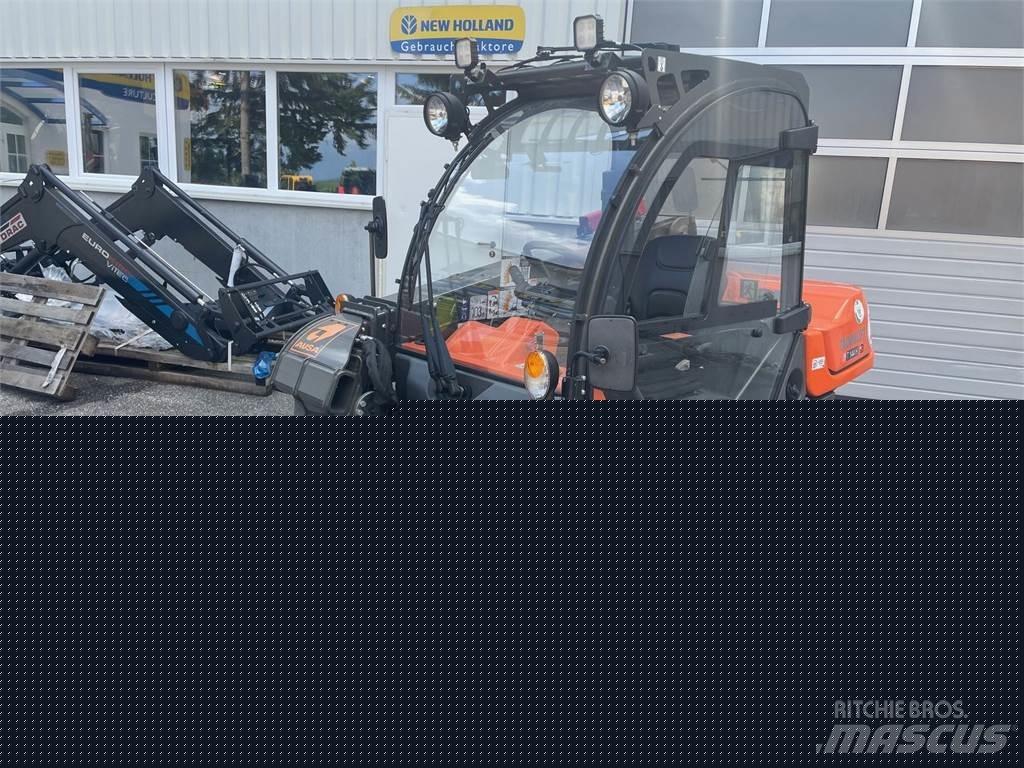 Ausa T144H Teleskooplaadurid