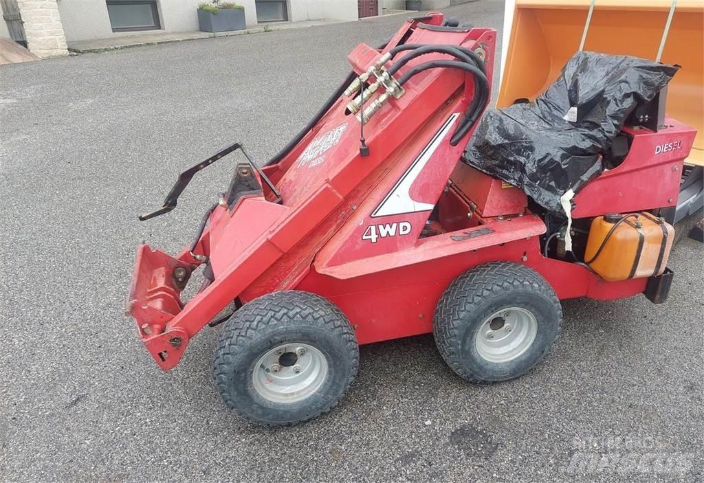 Avant 320 Frontaallaadurid ja ekskavaatorid