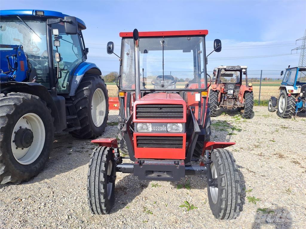 Case IH 533 Traktorid