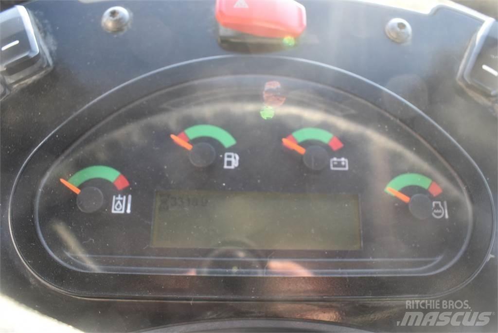CAT 906M Rataslaadurid