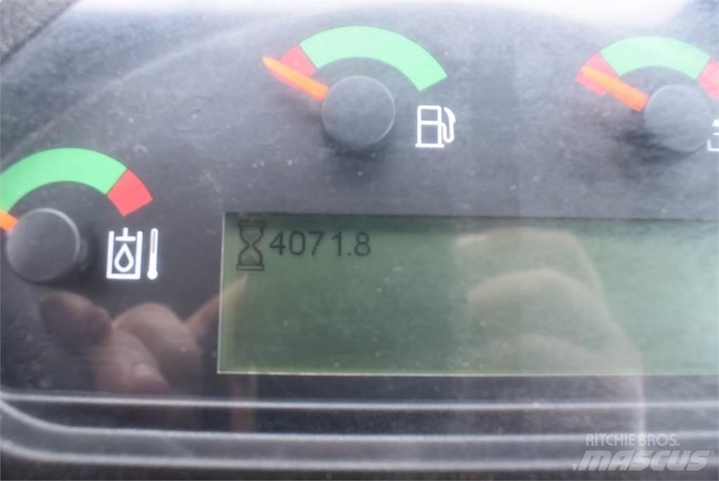 CAT 907M Rataslaadurid