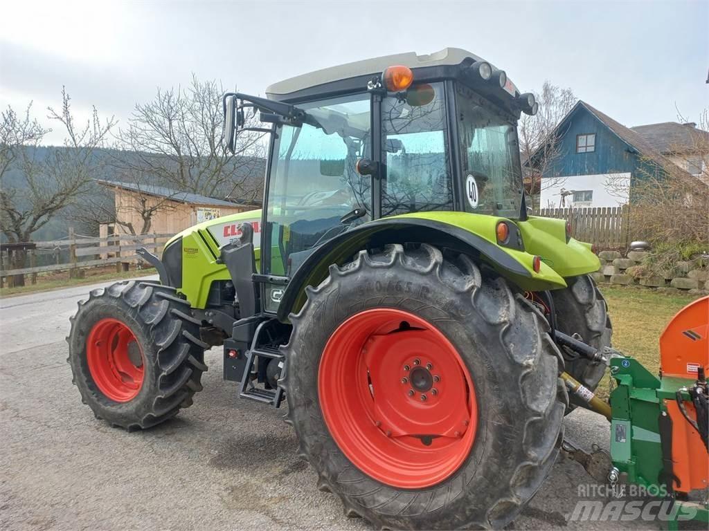 CLAAS Axos 330 CX Traktorid