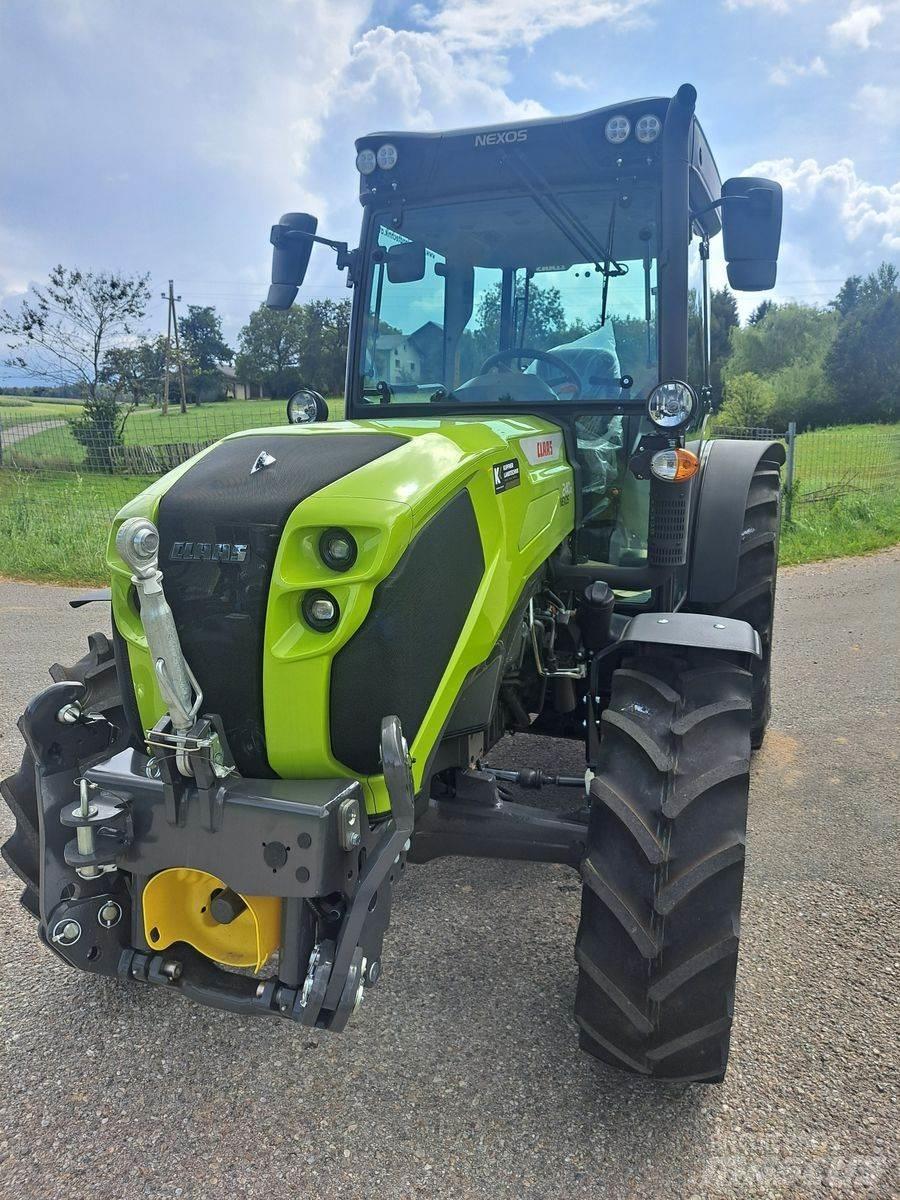 CLAAS Nexos 240 XL Traktorid