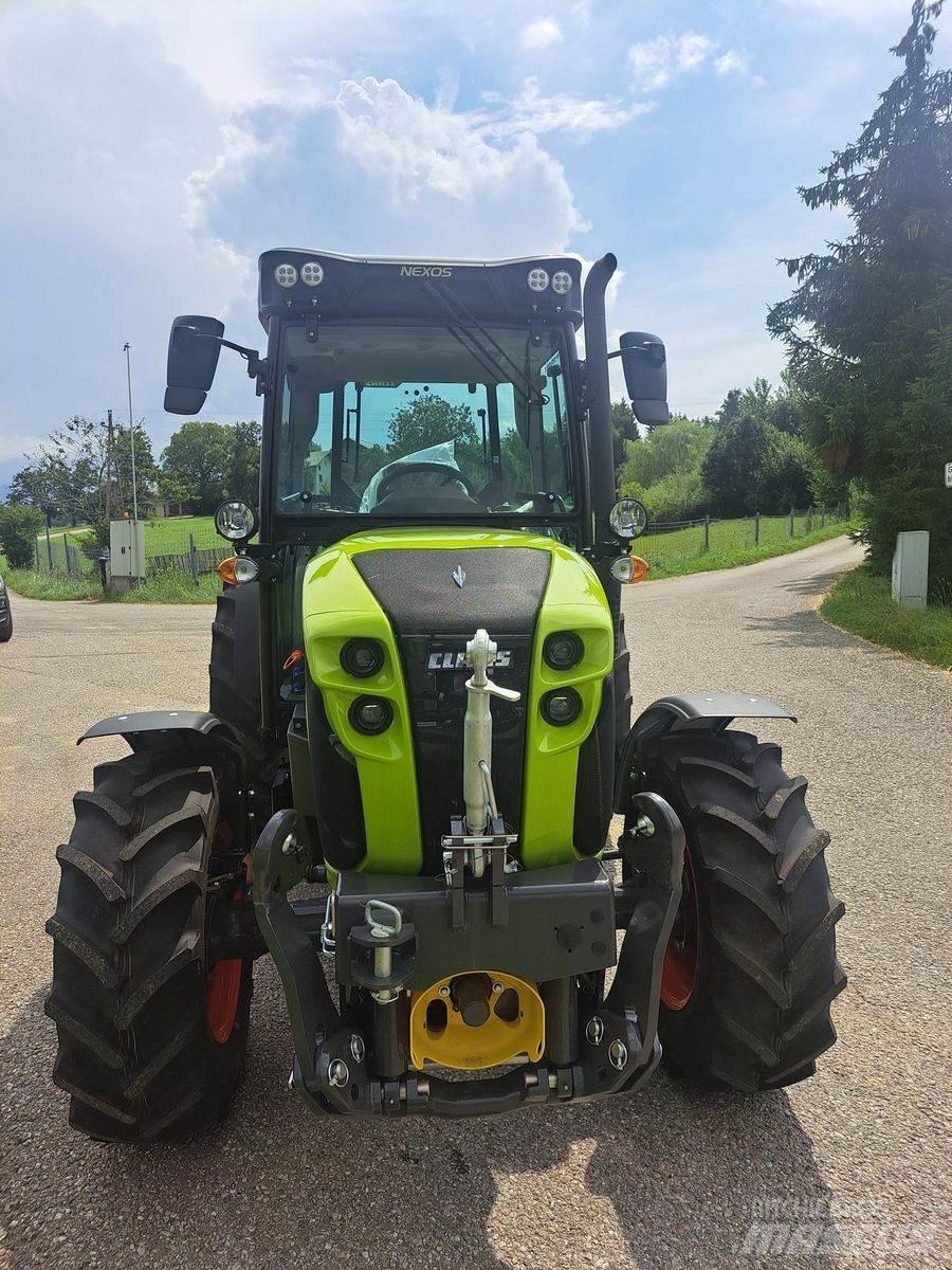 CLAAS Nexos 240 XL Traktorid