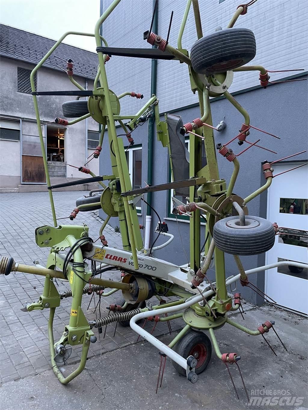 CLAAS VOLTO 700 Vaalutid ja kaarutid