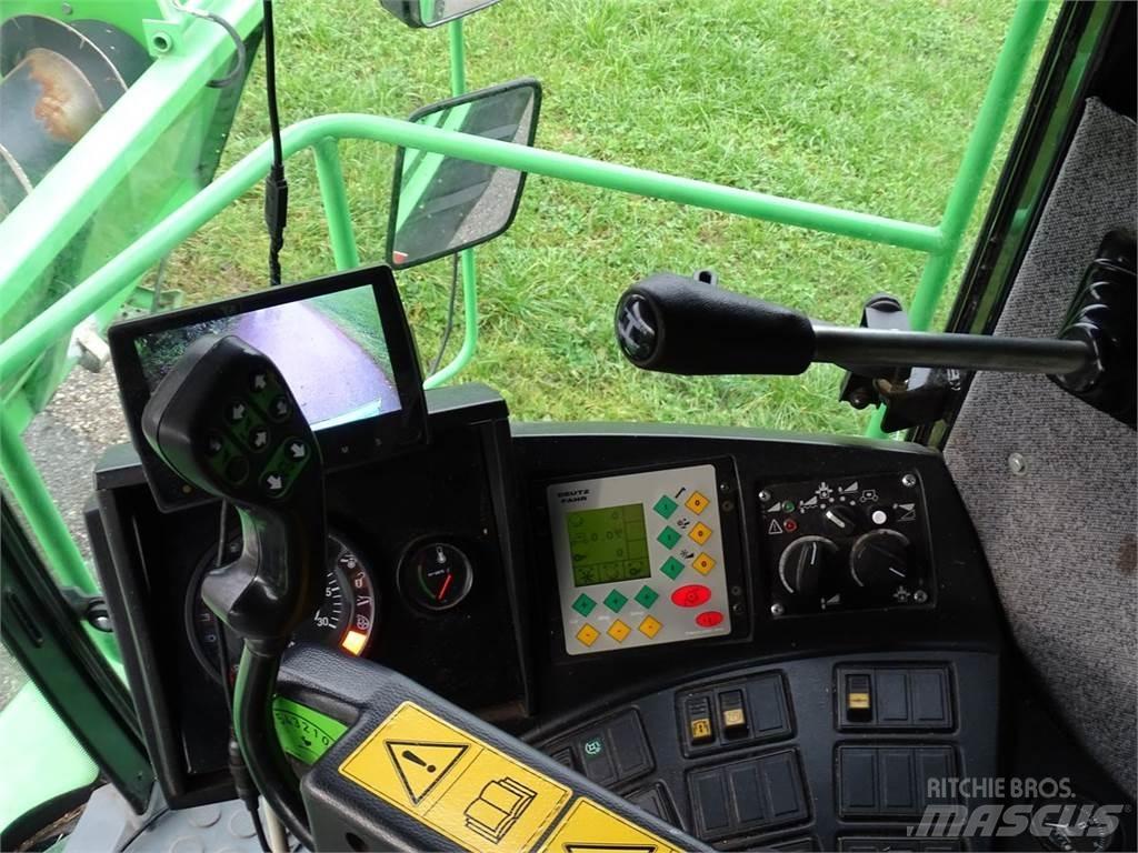 Deutz-Fahr 5690 H Teraviljakombainid