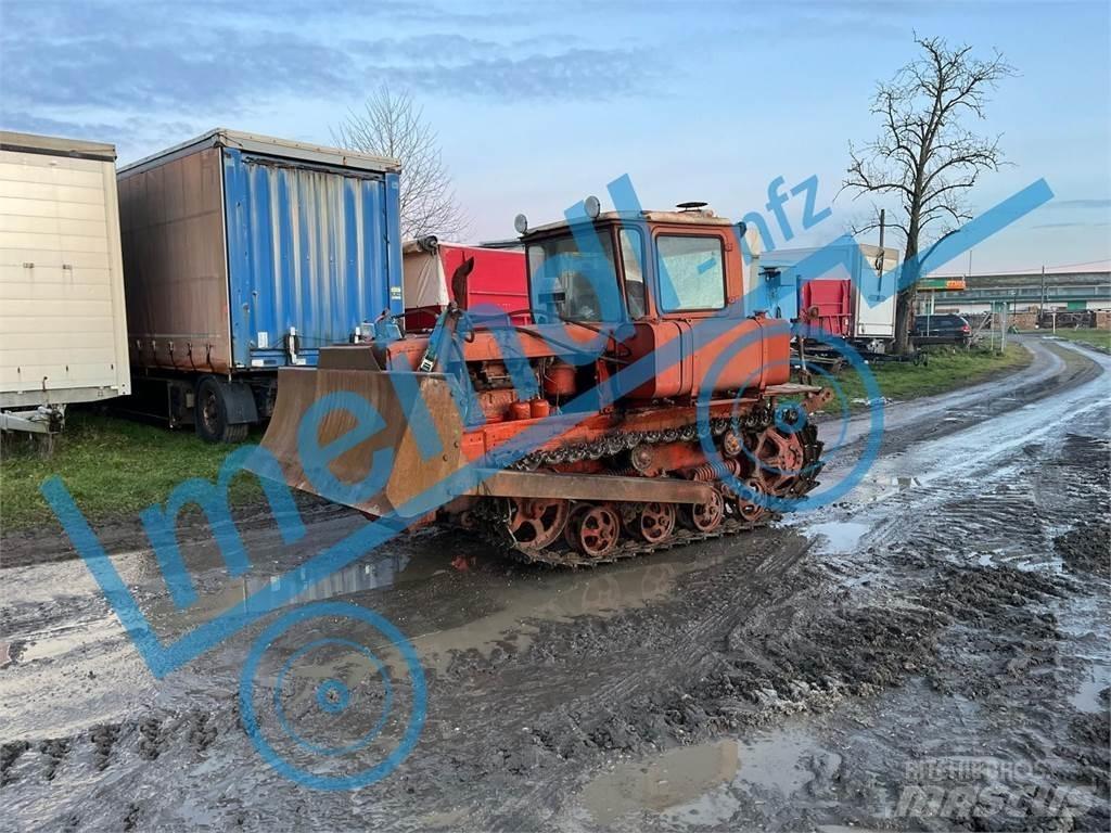  DT 75 Raupe Traktorid