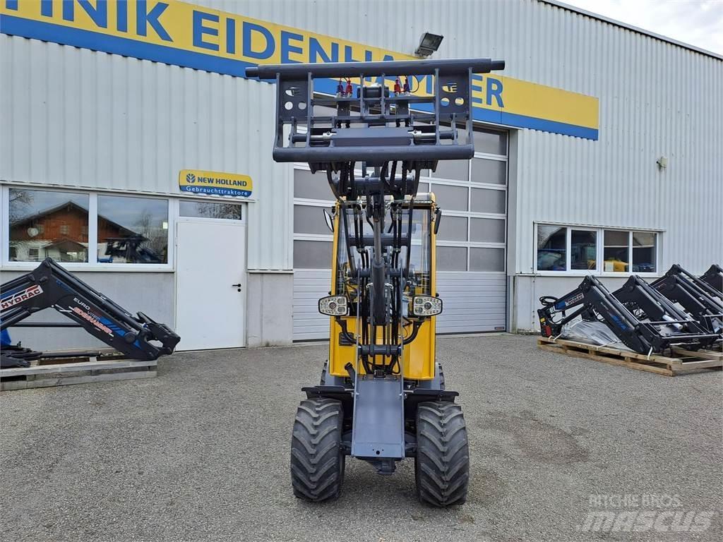 Eurotrac W 11 Frontaallaadurid ja ekskavaatorid