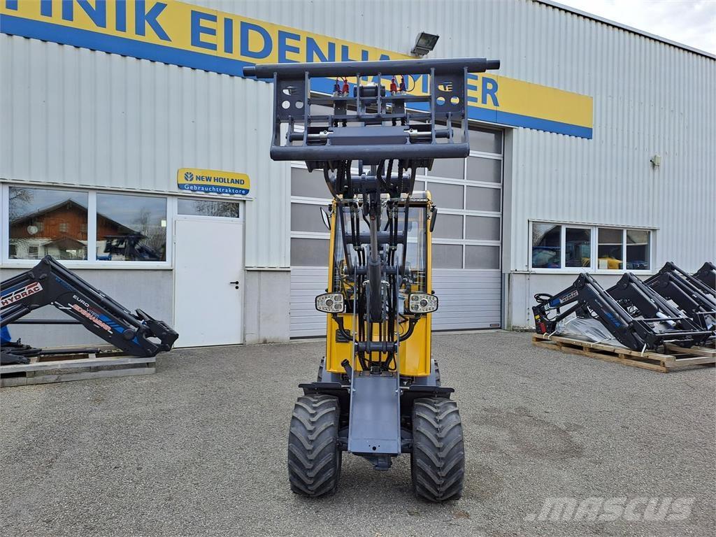 Eurotrac W 11 Frontaallaadurid ja ekskavaatorid