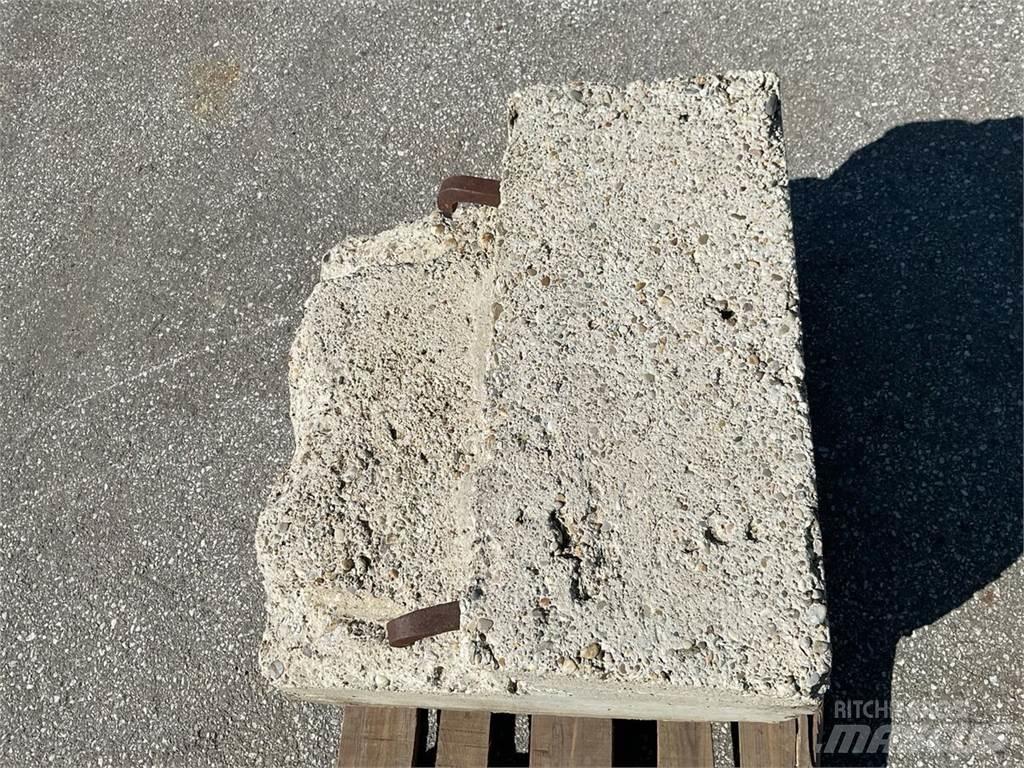  Gewicht 400 kg Muud traktoritarvikud