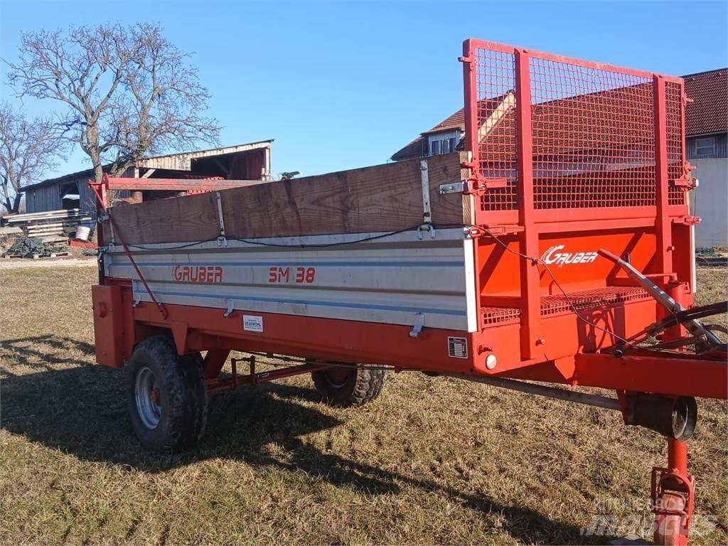 Gruber SM 380 Sõnnikulaoturid