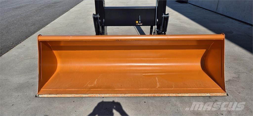 Hauer ES 2400 Muud traktoritarvikud