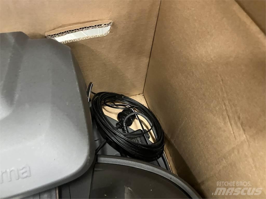 Husqvarna 430X NERA Murutraktorid