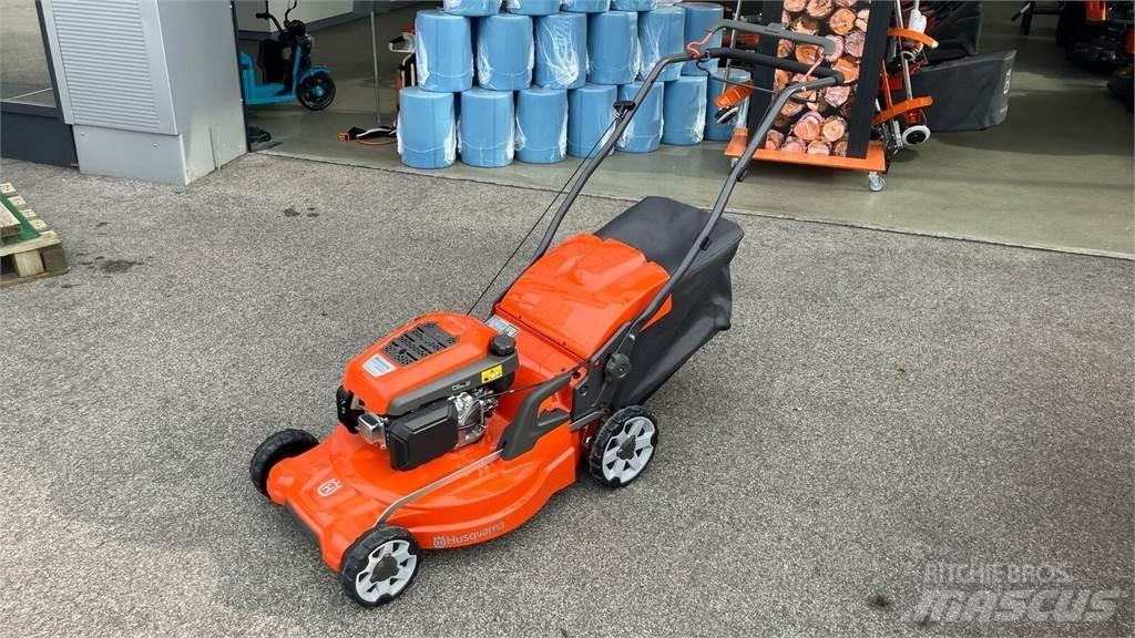 Husqvarna LC 253S Murutraktorid