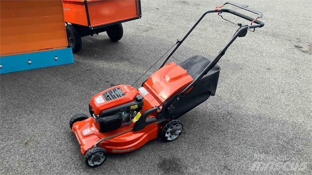 Husqvarna LC 347V Murutraktorid