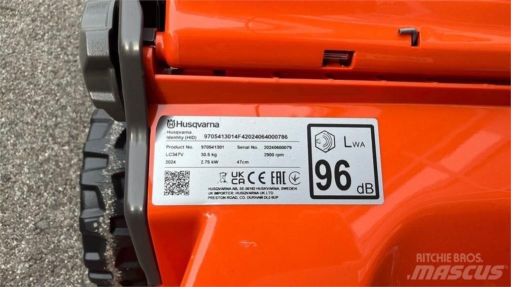 Husqvarna LC 347V Murutraktorid