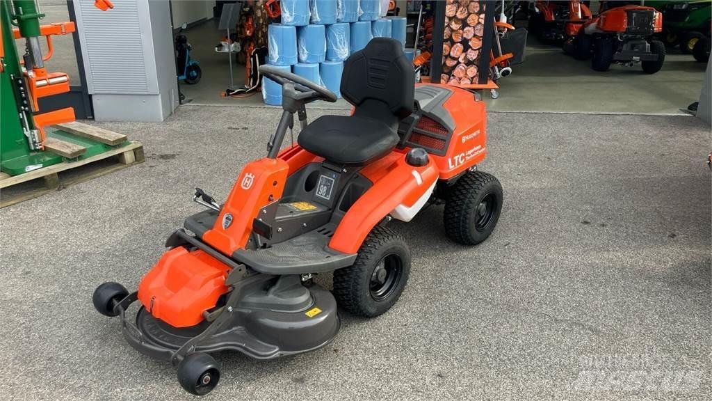 Husqvarna R 214TC Muu kommunaaltehnika