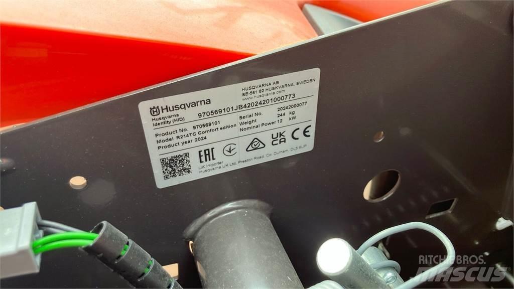 Husqvarna R 214TC Muu kommunaaltehnika